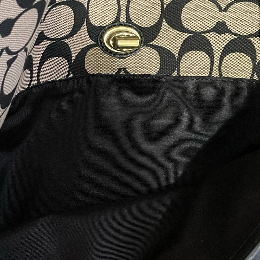 Coach Large tote bag. - Picture 7 of 12